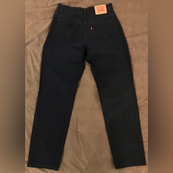 NWOT Levi’s Black Classic Relaxed Fit Stretch Tapered Leg 550 Jeans - 8 - Picture 4 of 7